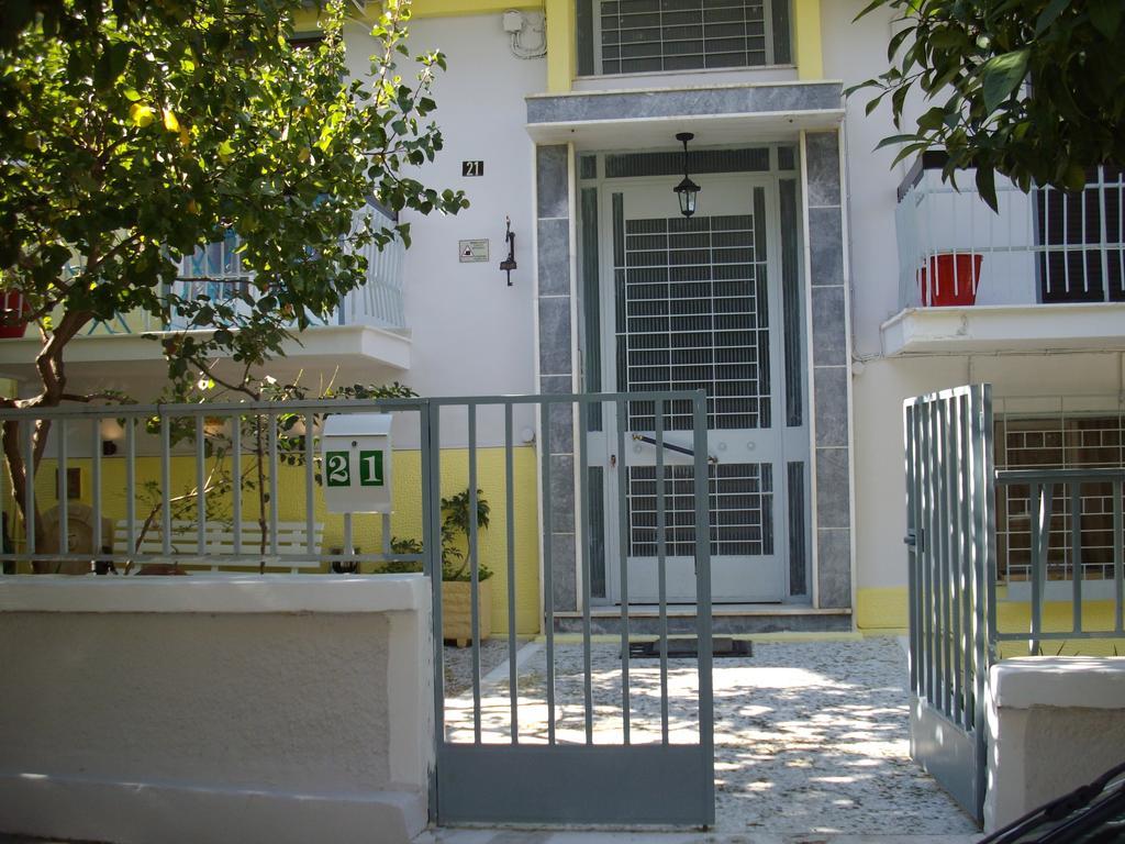 Kokoni Apartments Ambelokipi, Atenas Exterior foto