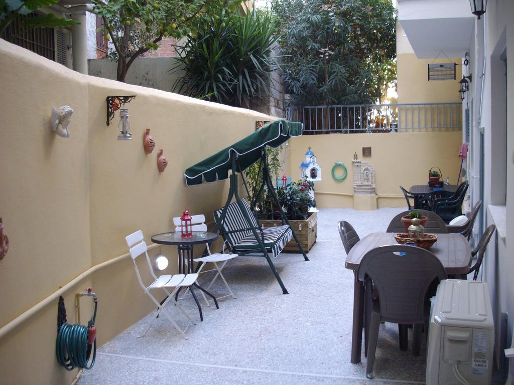 Kokoni Apartments Ambelokipi, Atenas Exterior foto